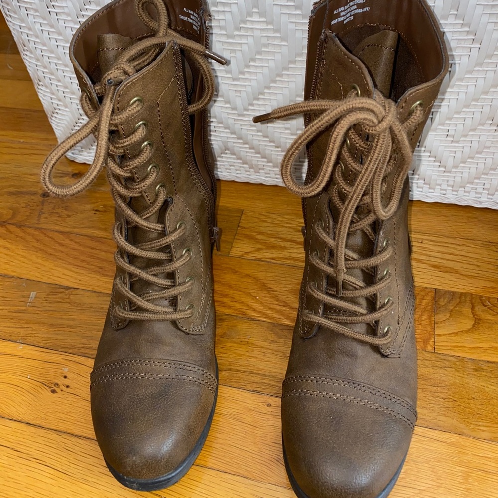 Combat boots - Picture 3 of 10